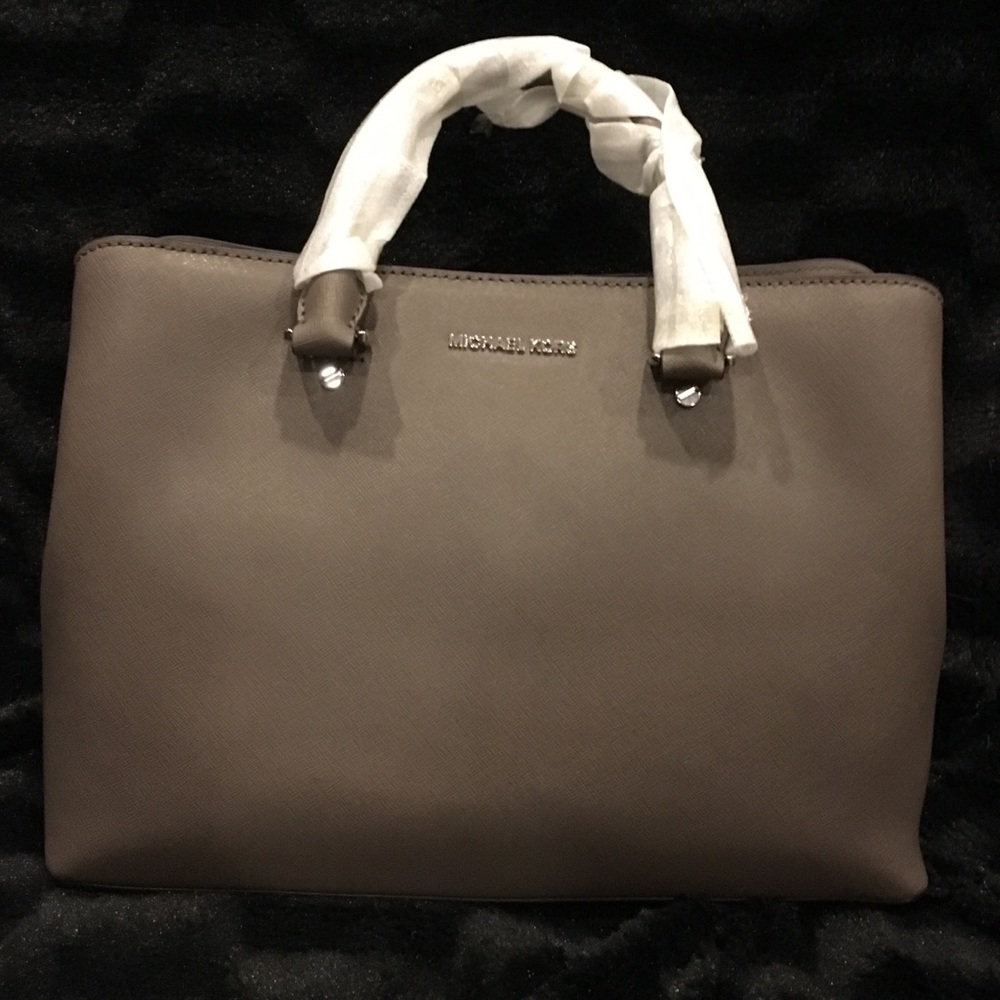 Michael Kors Savannah Large Satchel Bag